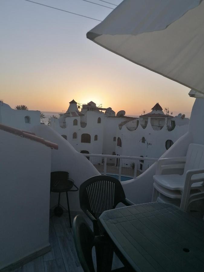 Wonderful White Appartament In Las Tortugas Playa de las Américas Extérieur photo